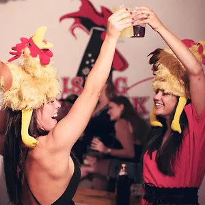  Albergue Rising Cock Party